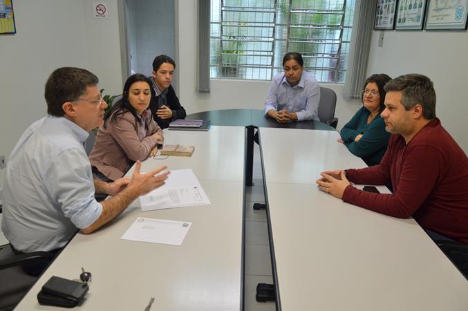 Reunião entre vereadores e representantes da Saúde municipal debateu o CAPSi na Câmara