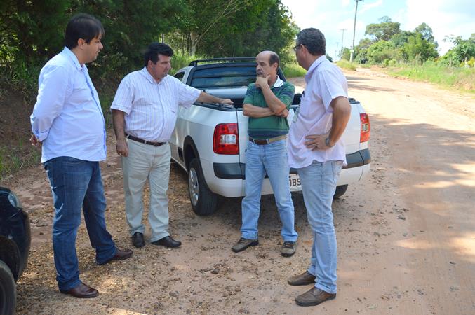 Curumim participa de reunião com Executivo e Sabesp por melhorias para o Capão Bonito