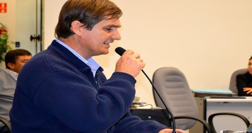 Carlos Trigo encaminha pedido por legislação que garanta o acesso a equipamentos de mobilidade